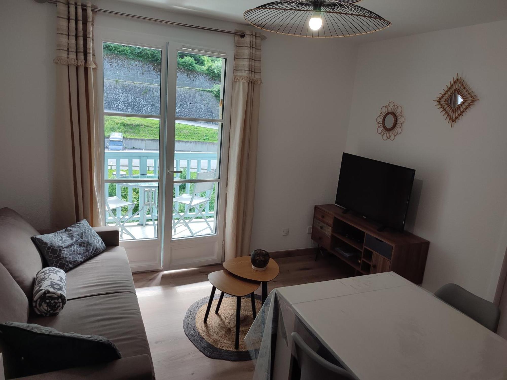 Charmant Appartement 4 Pers,Vue Montagne Avec Parking Prive Et Balcon Cauterets Dış mekan fotoğraf